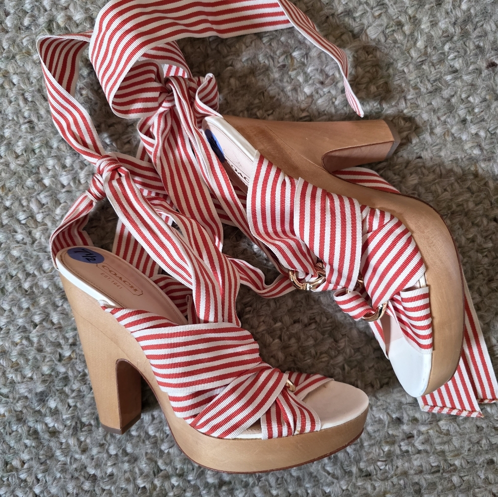 COACH size 7 1/2 Kimi orange/white ribbon strappy sandals worn once Vintage!